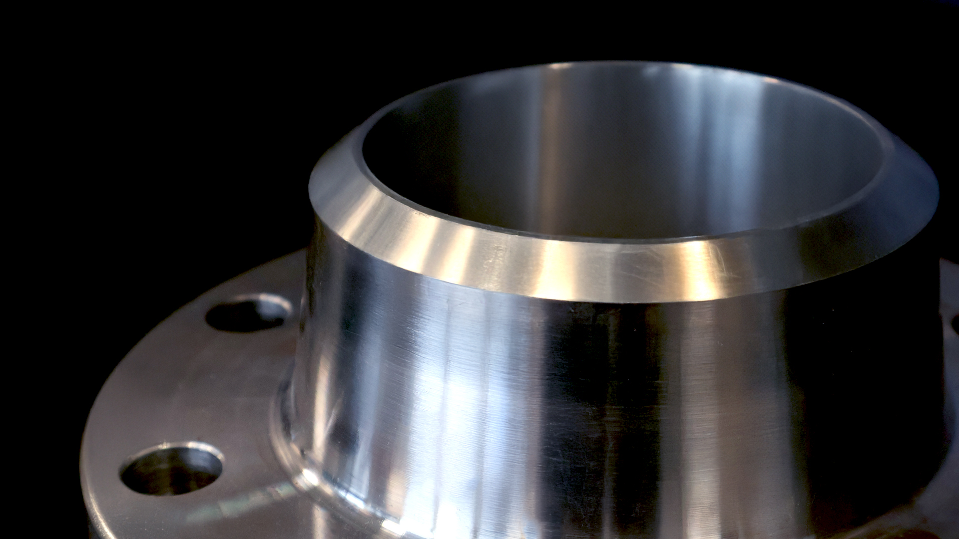 Multi-Material_Neck_Flange_for_the_Oil_&_Gas_Industry_Caracol_WAAM_2